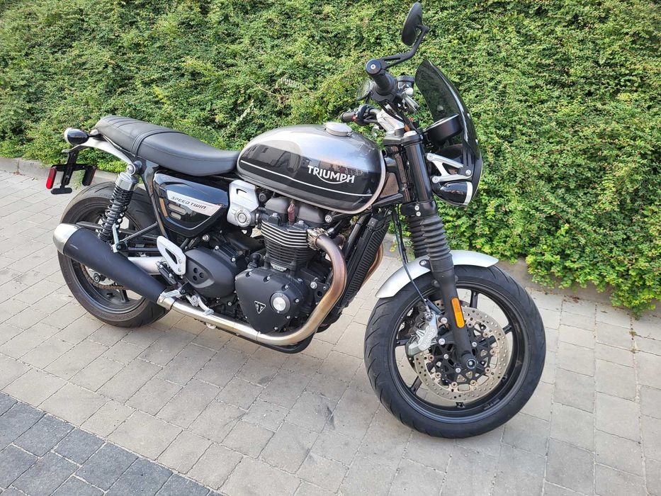Triumph Speed Twin 1200