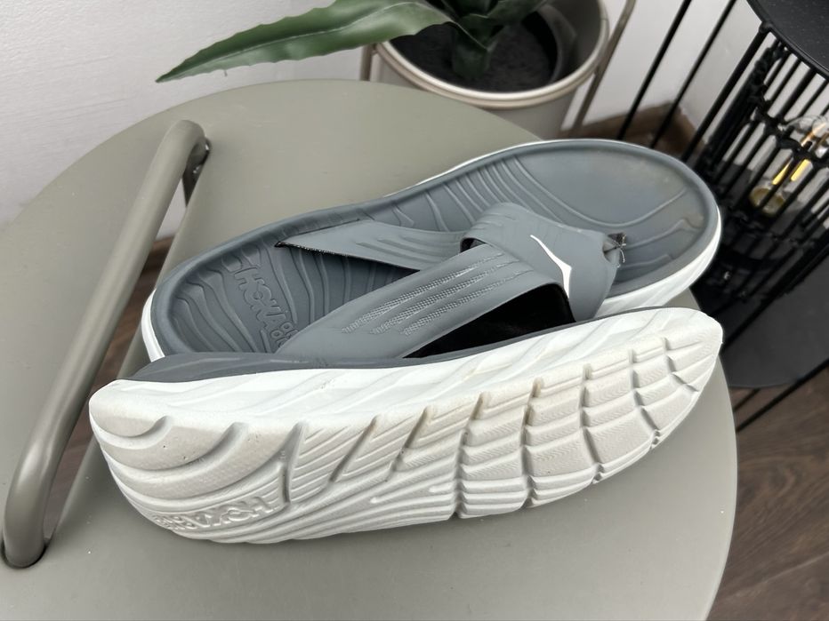 Оригінал! Тапочки шльопки Hoka Ora Recovery 45 розмір М05976