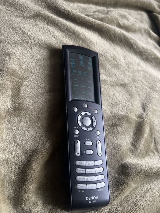 Pilot denon  rc 1068 w stanie idealnym