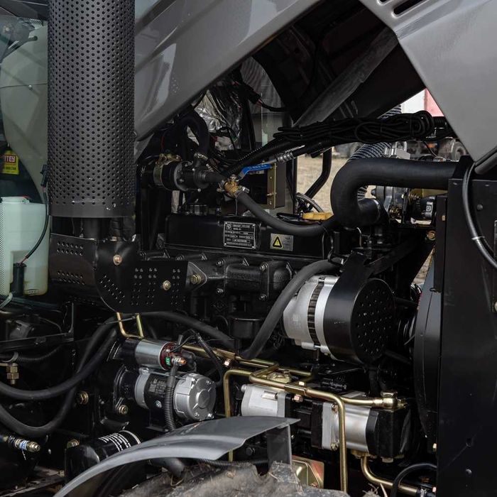 Мінітрактор Скаут ТЕ-504 з кабіною, кондиціонером /Реверс / 4х4