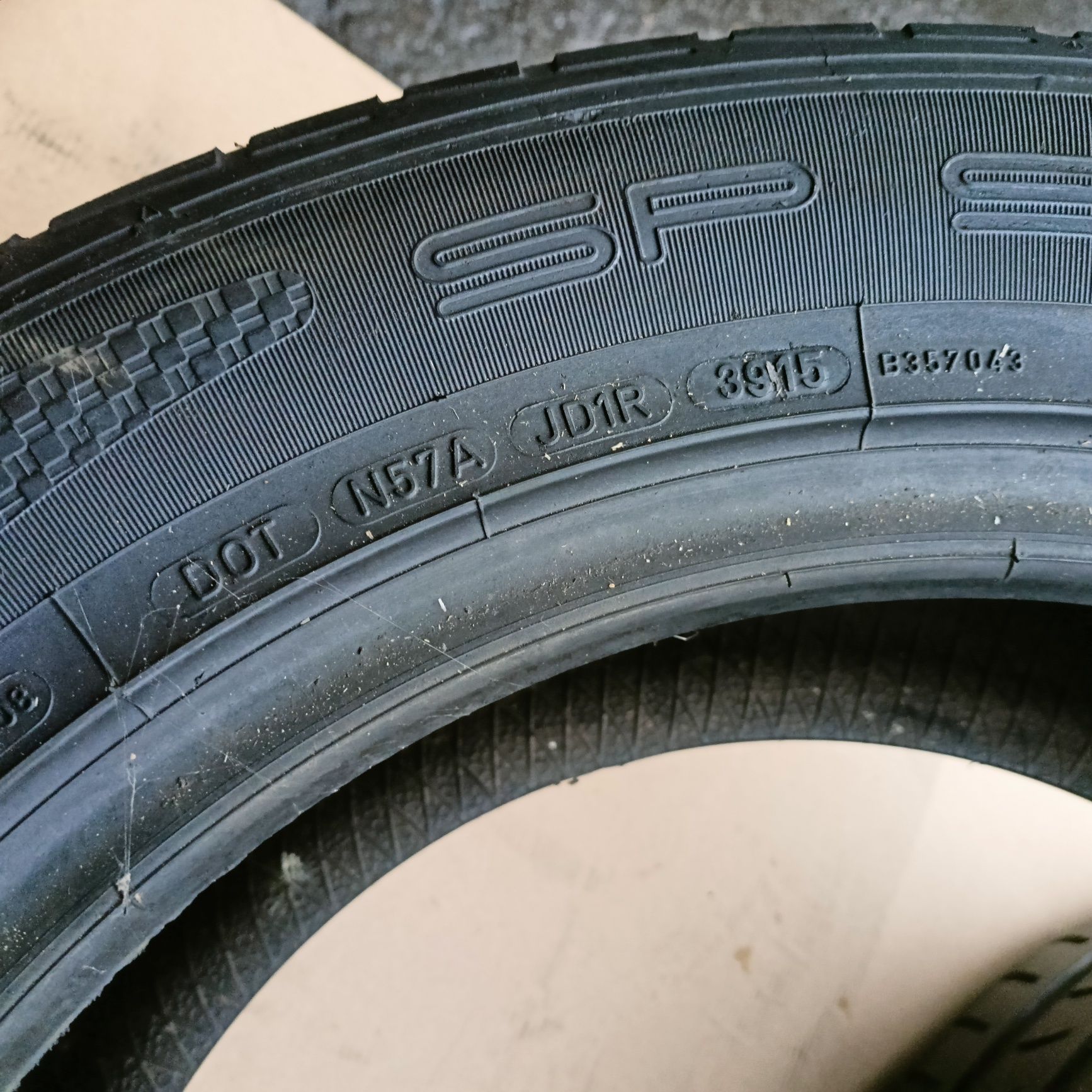 Opony letnie 235x55 R 17 Dunlop SP Sport Maxx kpl 2 szt