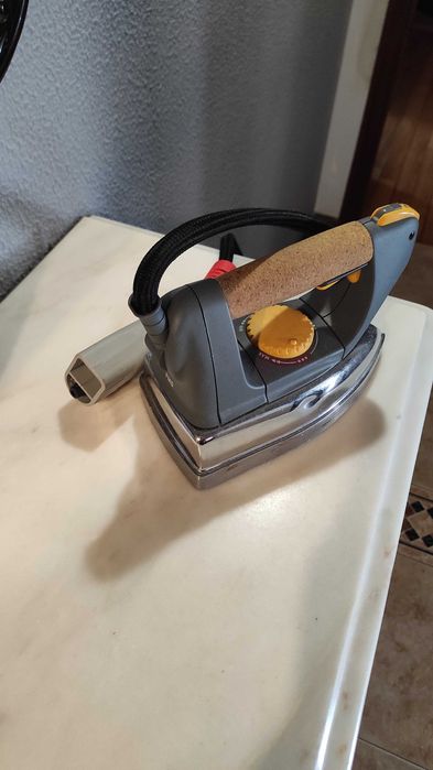 Material automóvel e mais