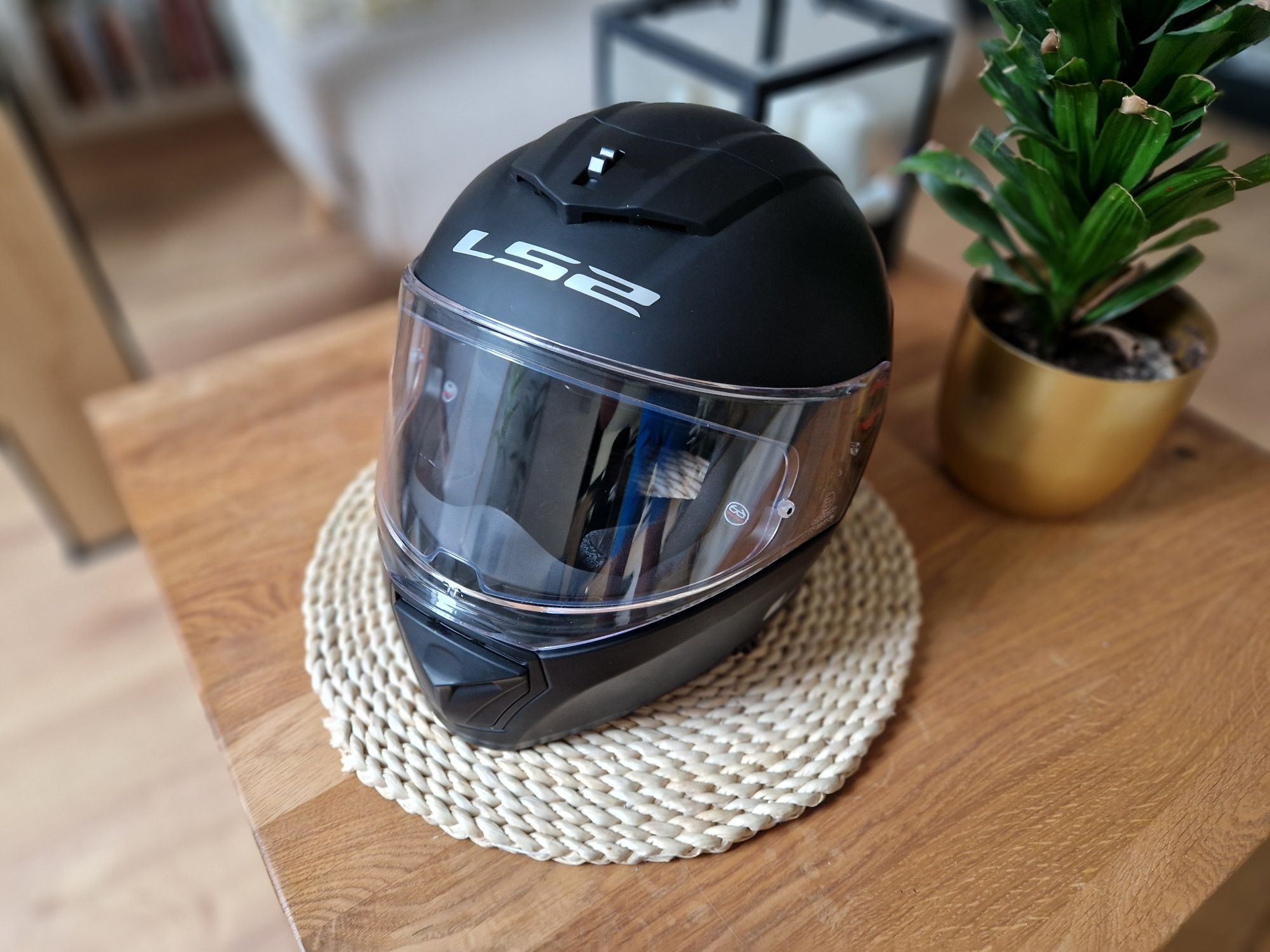 Kask motocyklowy LS2 Breaker ecer 22-05 M 57-58cm