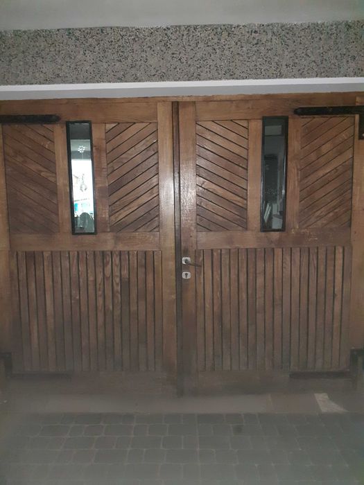 Drzwi garażowe dębowe