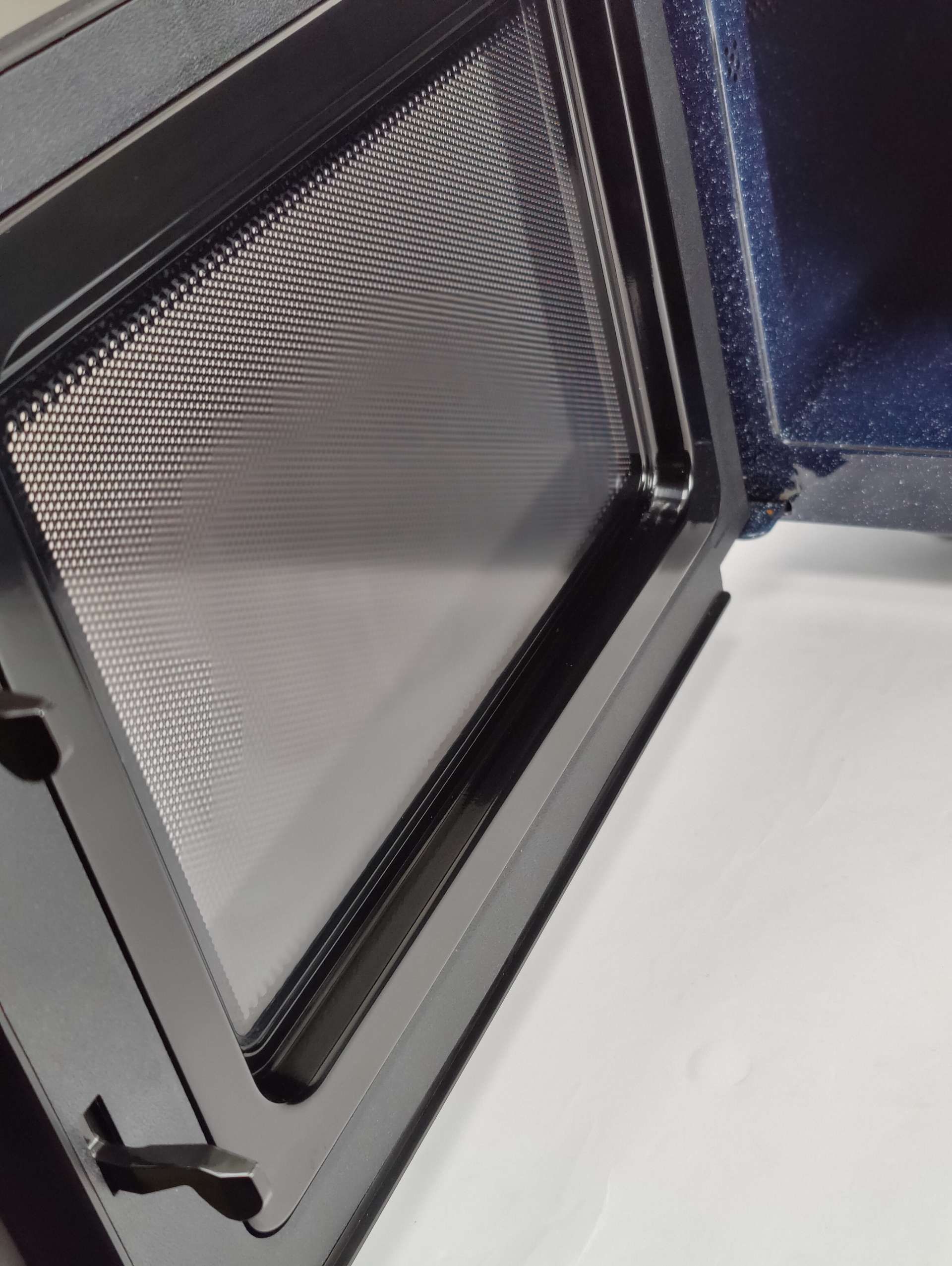 Toshiba MV-AM20T(BK) Kuchenka Mikrofalowa 800W 20L