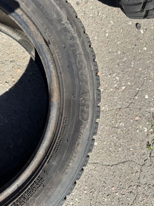 Продам резину 205/55 r16