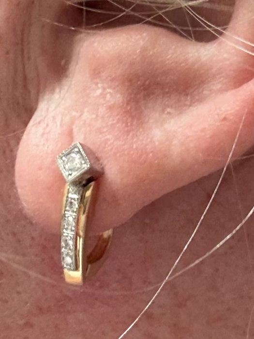 Діамантові фабричні! сережки 585 проба