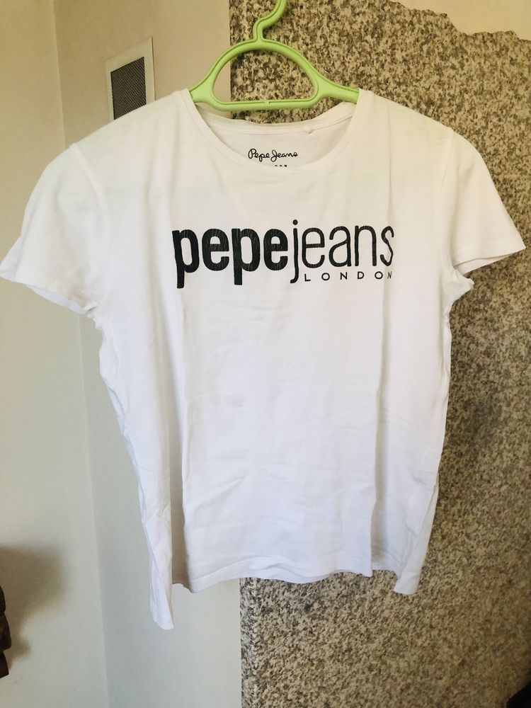 T-shirt Pepe Jeans, branca, tamanho S.