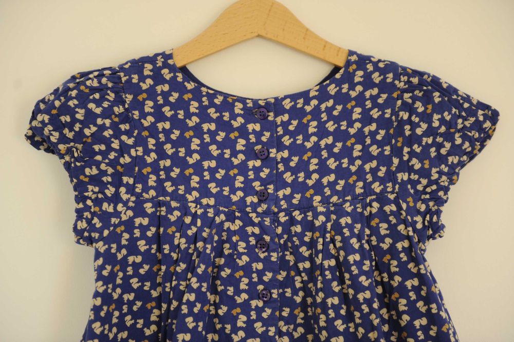 Vestido com lindo efeito em balão 5-6 anos