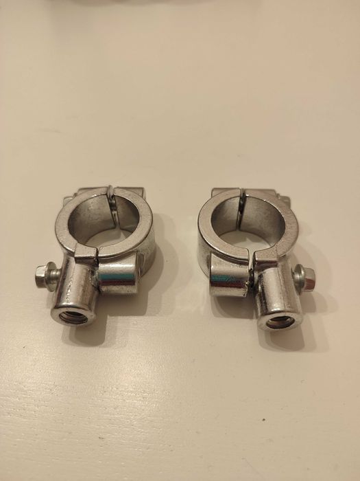 Suporte para espelhos de mota
