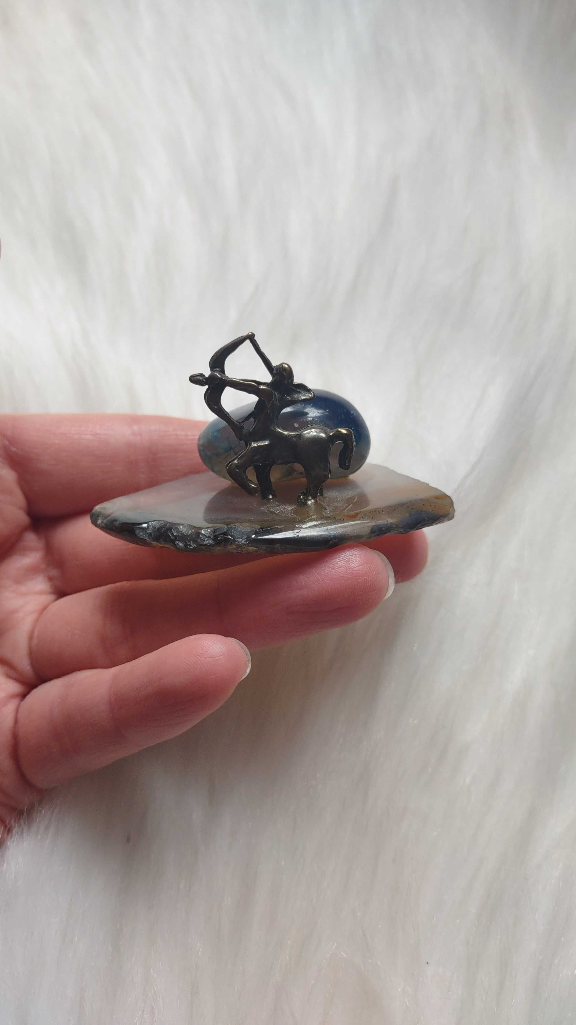 Figurka znak zodiaku Strzelec naturalny kamień