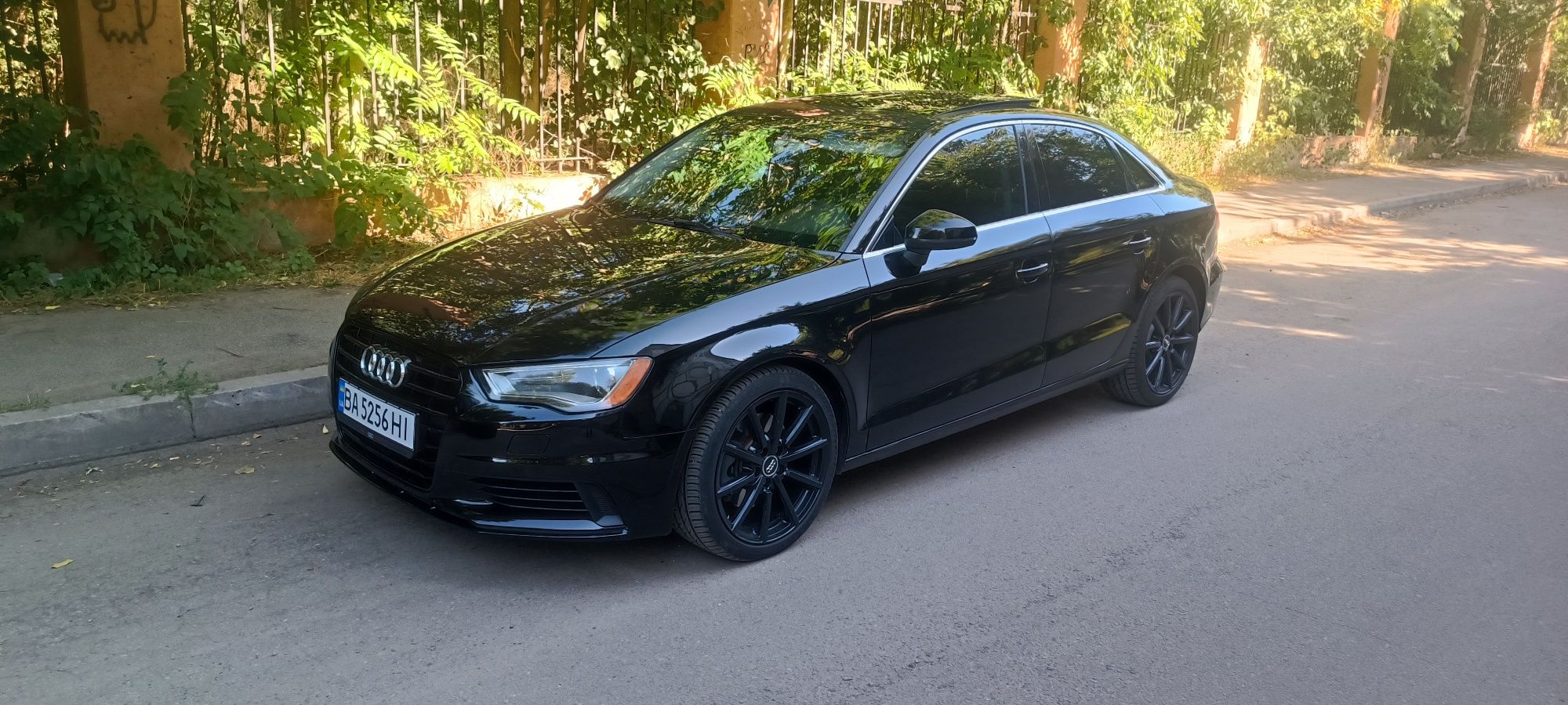 Продам Audi A3 2015