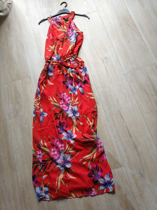 Letnia długa sukienka