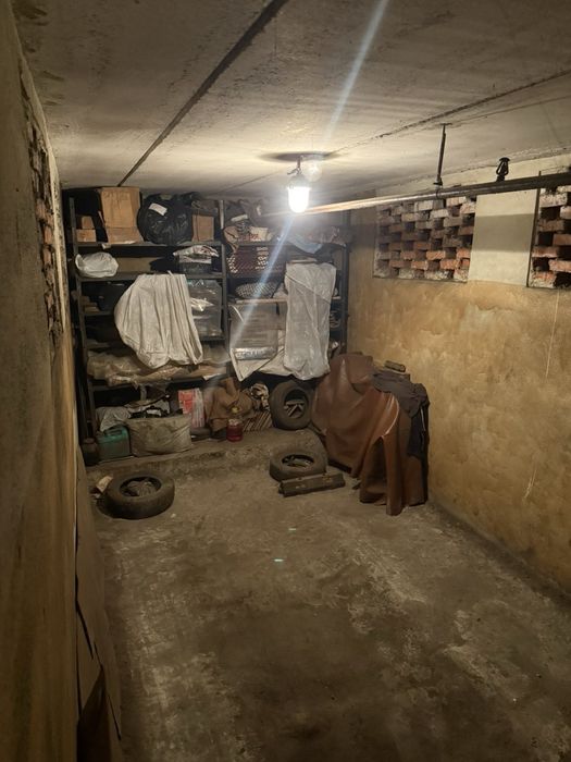 Продам приватизований гараж по вул. Тернопільській