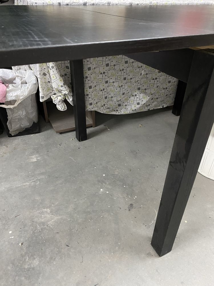 Mesa extensivel preta 90x90 até 1,70m
