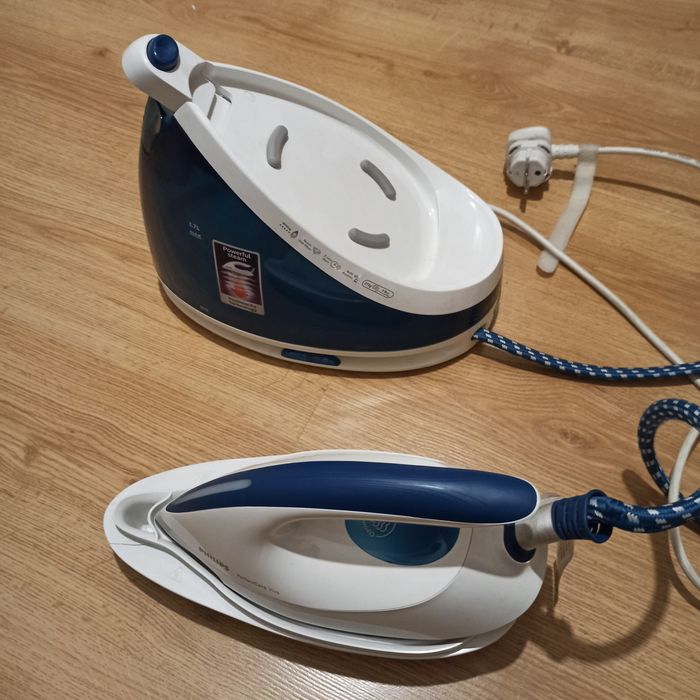 Stacja parowa żelazko Philips PerfectCare Viva