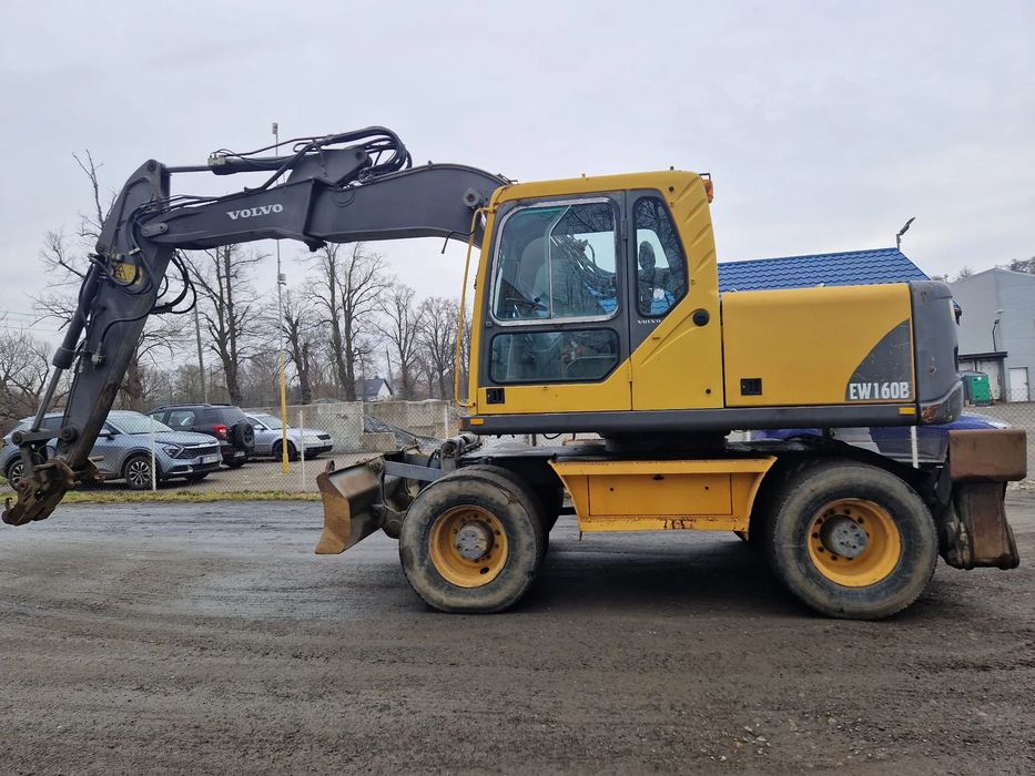 Volvo EW 160 B  VOLVO koparka kołowa