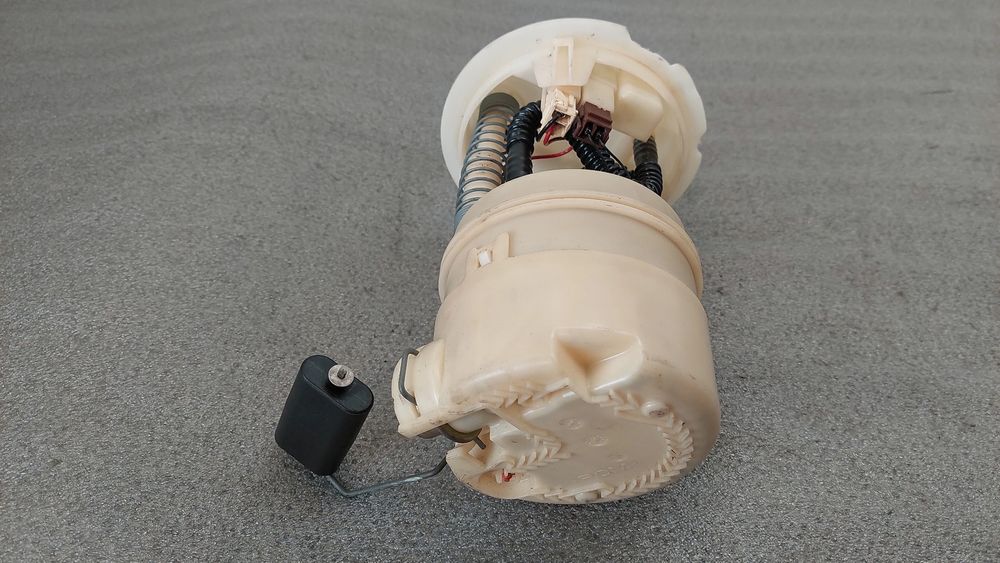 Bomba de combustível RENAULT Clio II (BB0/1/2_, CB0/1/2_)