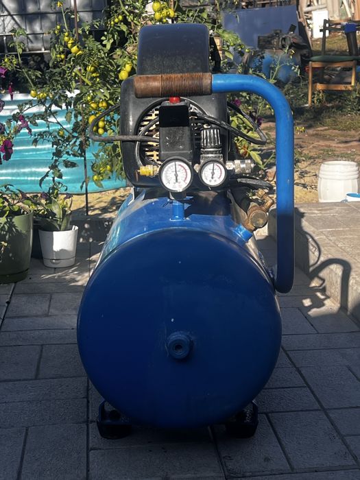 Компрессор 50л бытовой