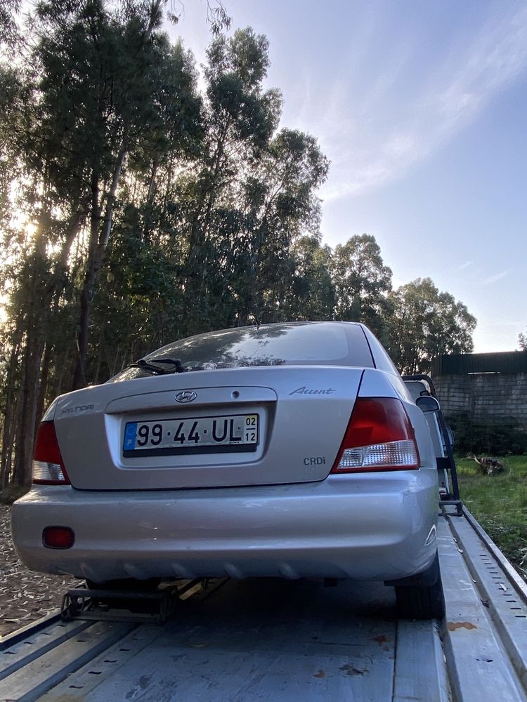 Hyundai Accent para peças