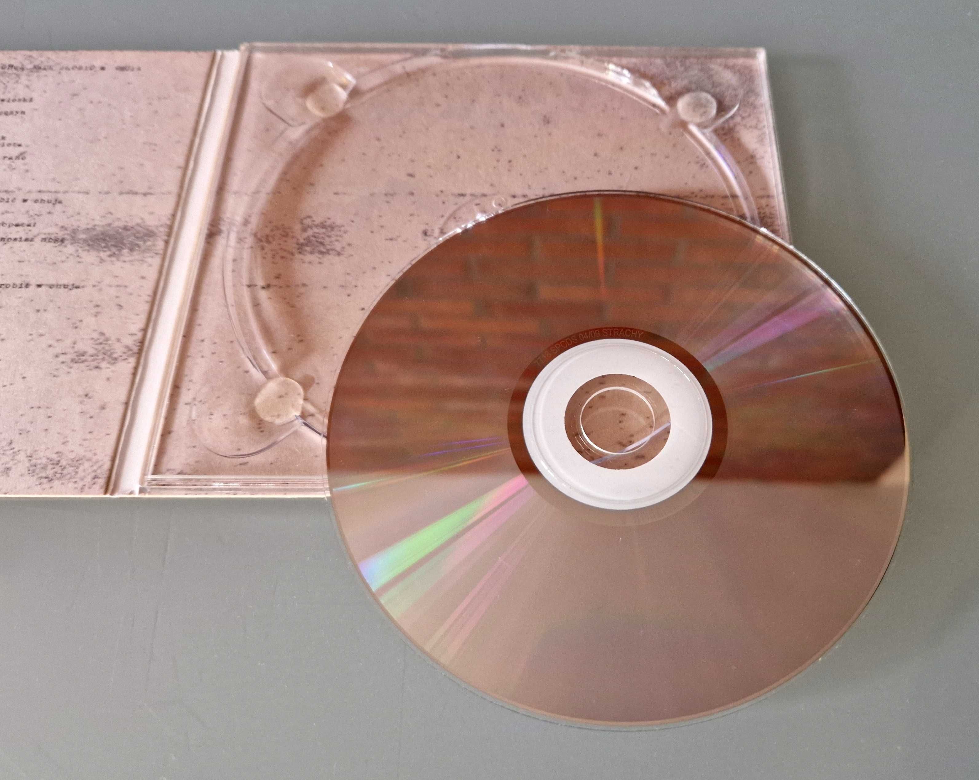 Płyta CD / singiel Strachy na lachy - Żyję w kraju