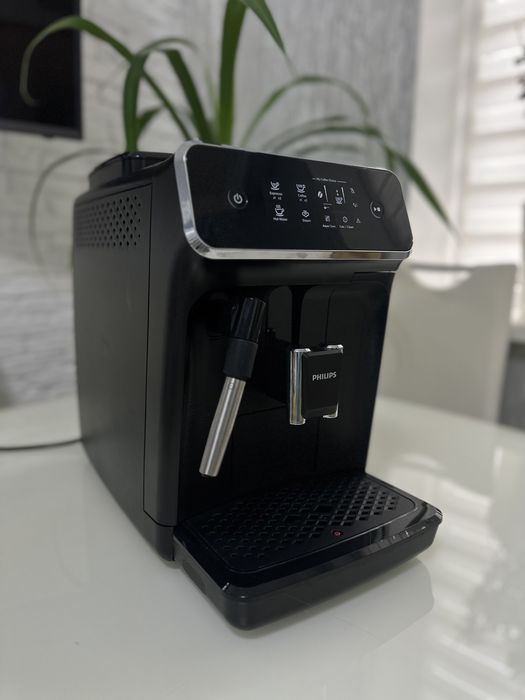 Кофемашина PHILIPS Series 2200
