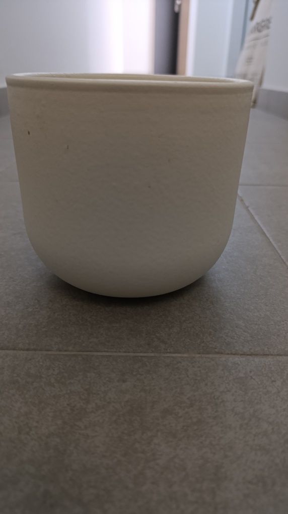Vaso branco para plantas