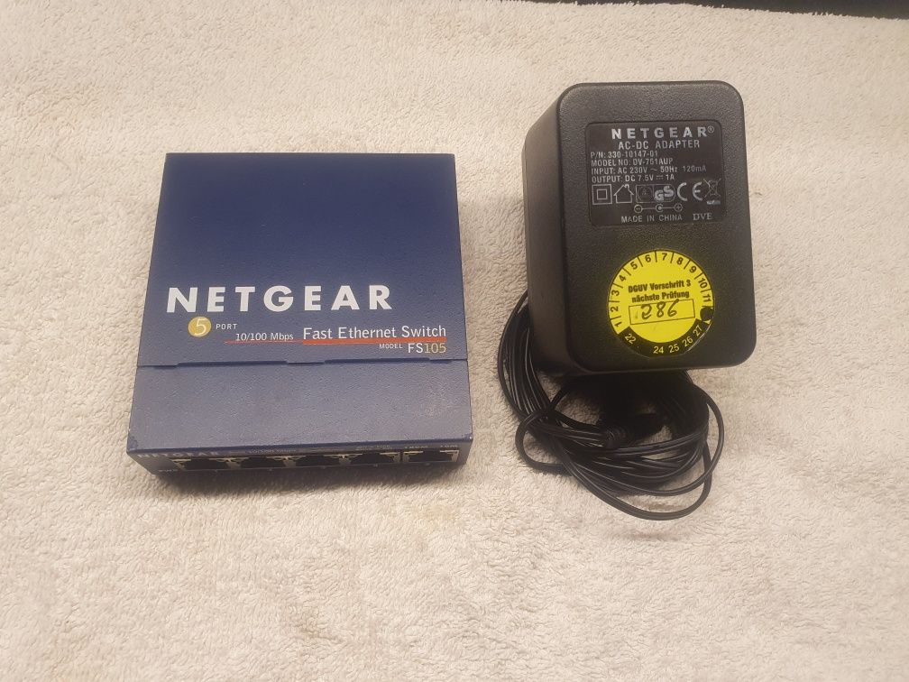 Switch NETGEAR FS105