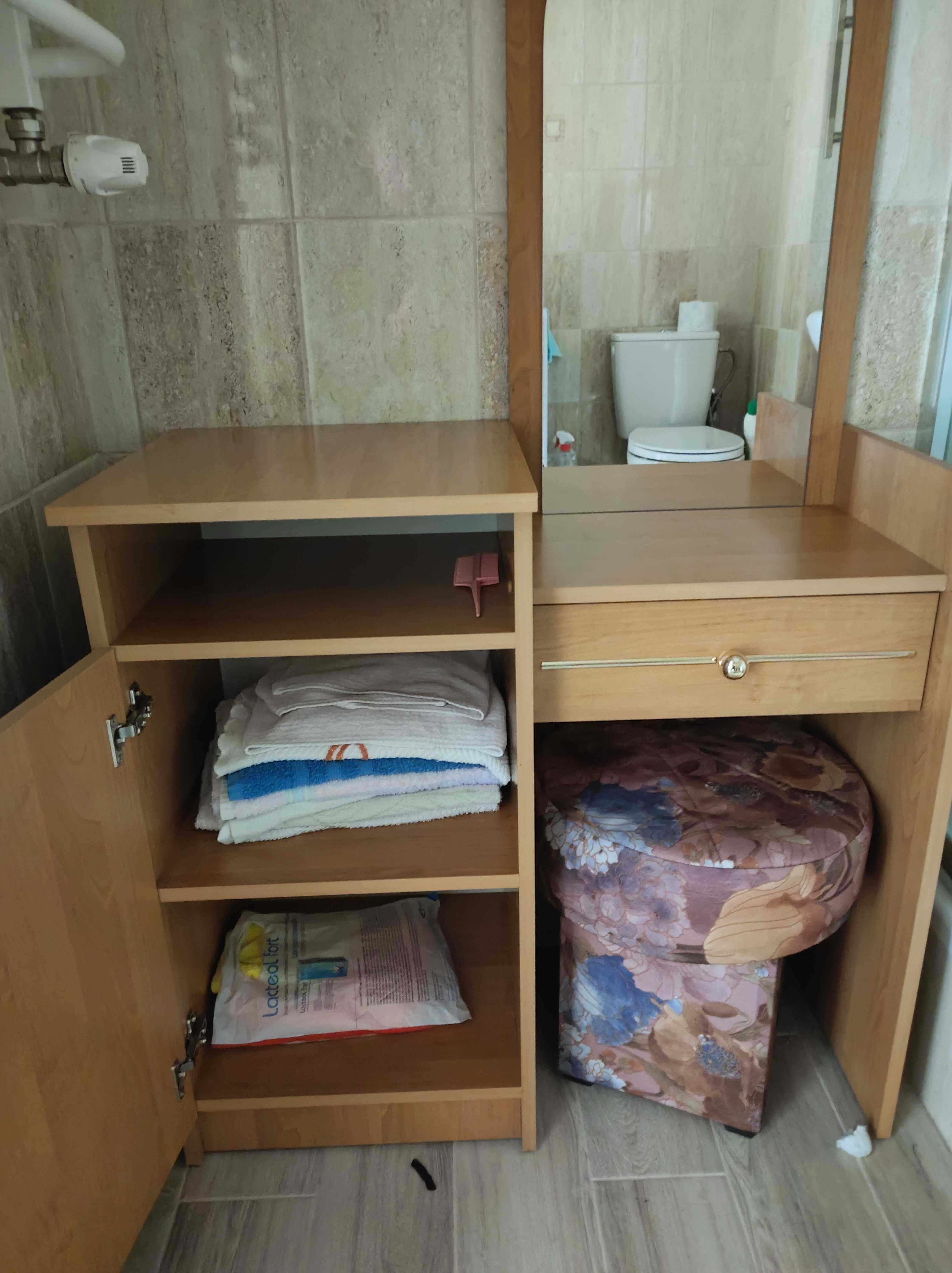 Komoda z lustrem, szufladą, szafką z półką