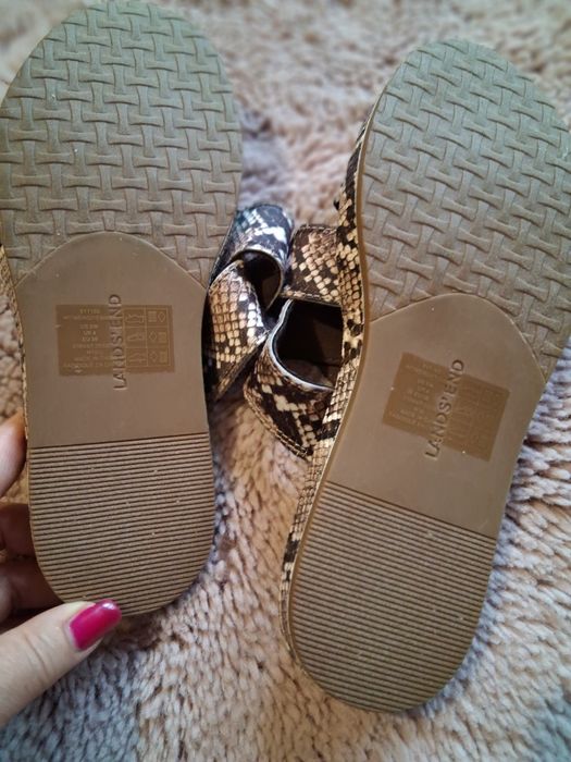 Klapki buty letnie Lands end ,print skóra węża rozm 36 nowe