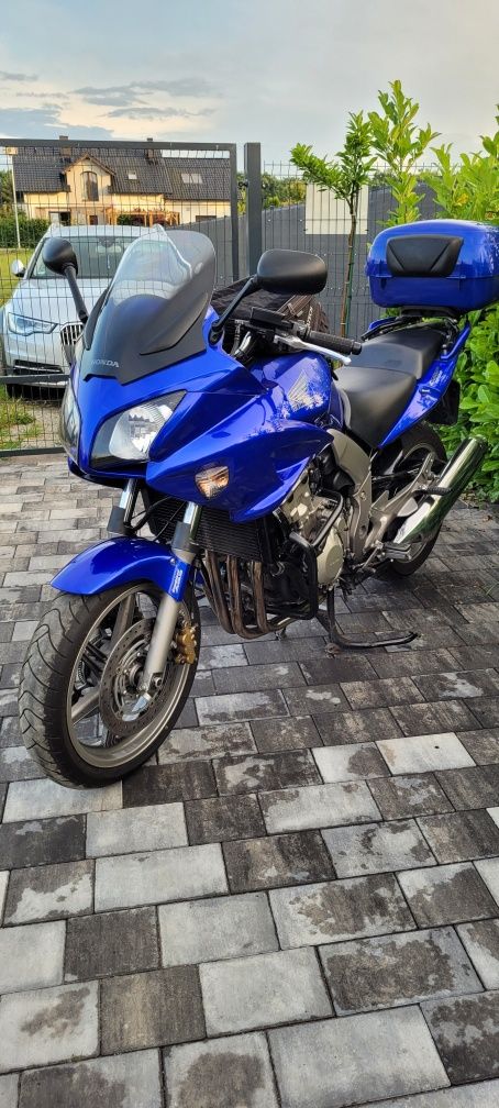 Honda CBF1000  2007r 1 właściciel kpl kufrow org przebieg