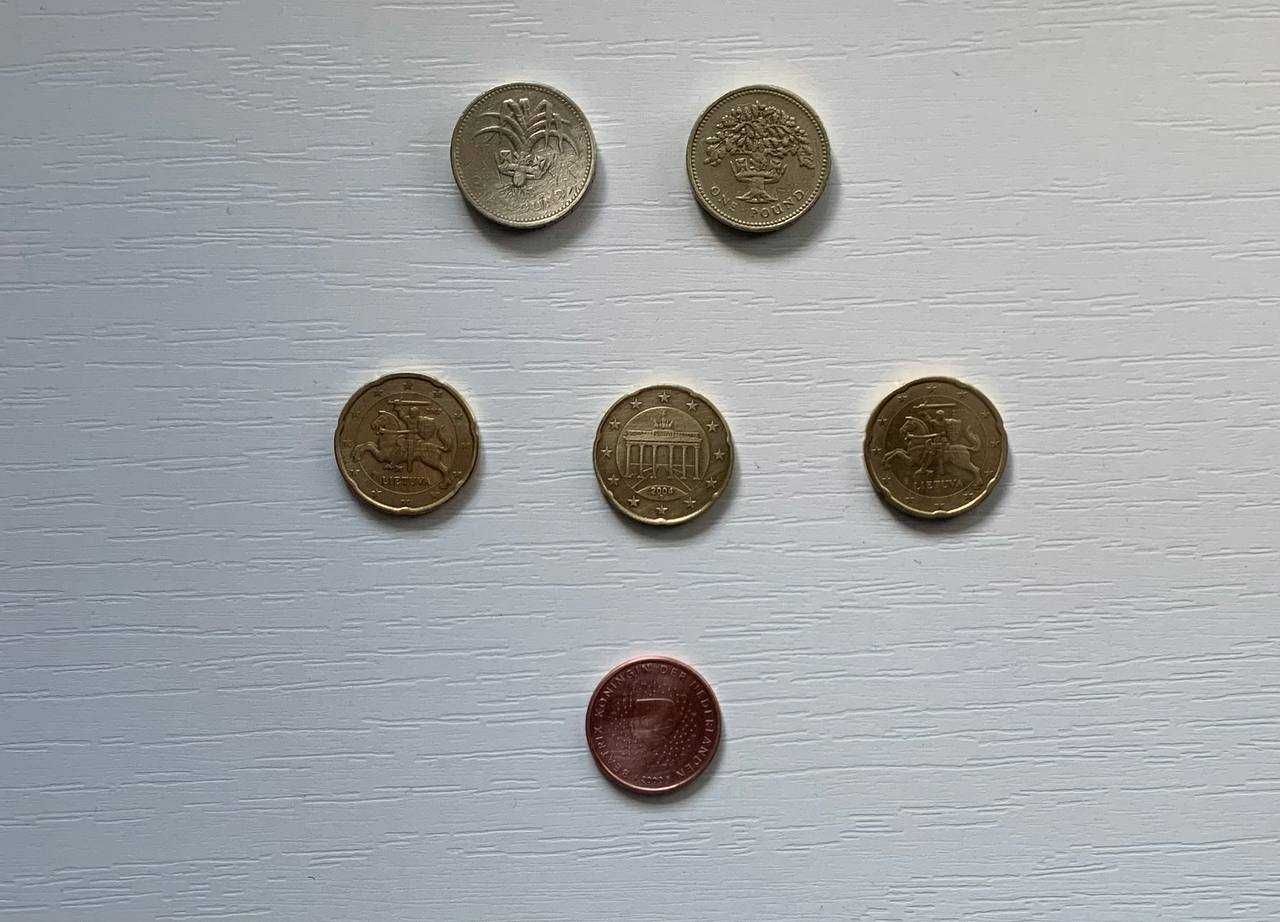 Монета 5 Евро Центов Голландия 2000 год