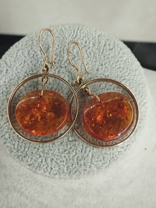 Золотые серьги с янтарем. СССР. Рига.