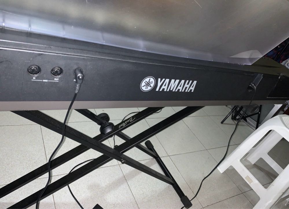 Piano Digital Yamaha P70