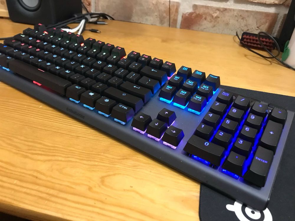 Klawiatura Steelseries apex 5