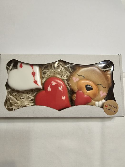Walentynkowy Miś Amorek z serduszkami