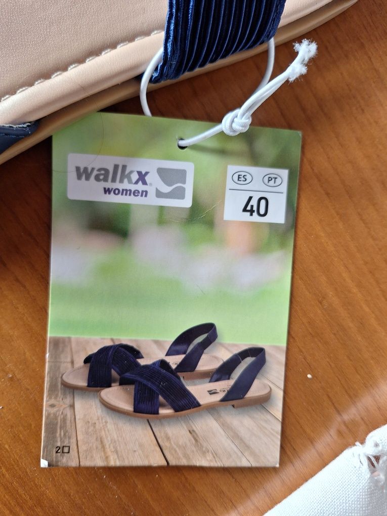 Sandálias Rasas T: 40  WALKX