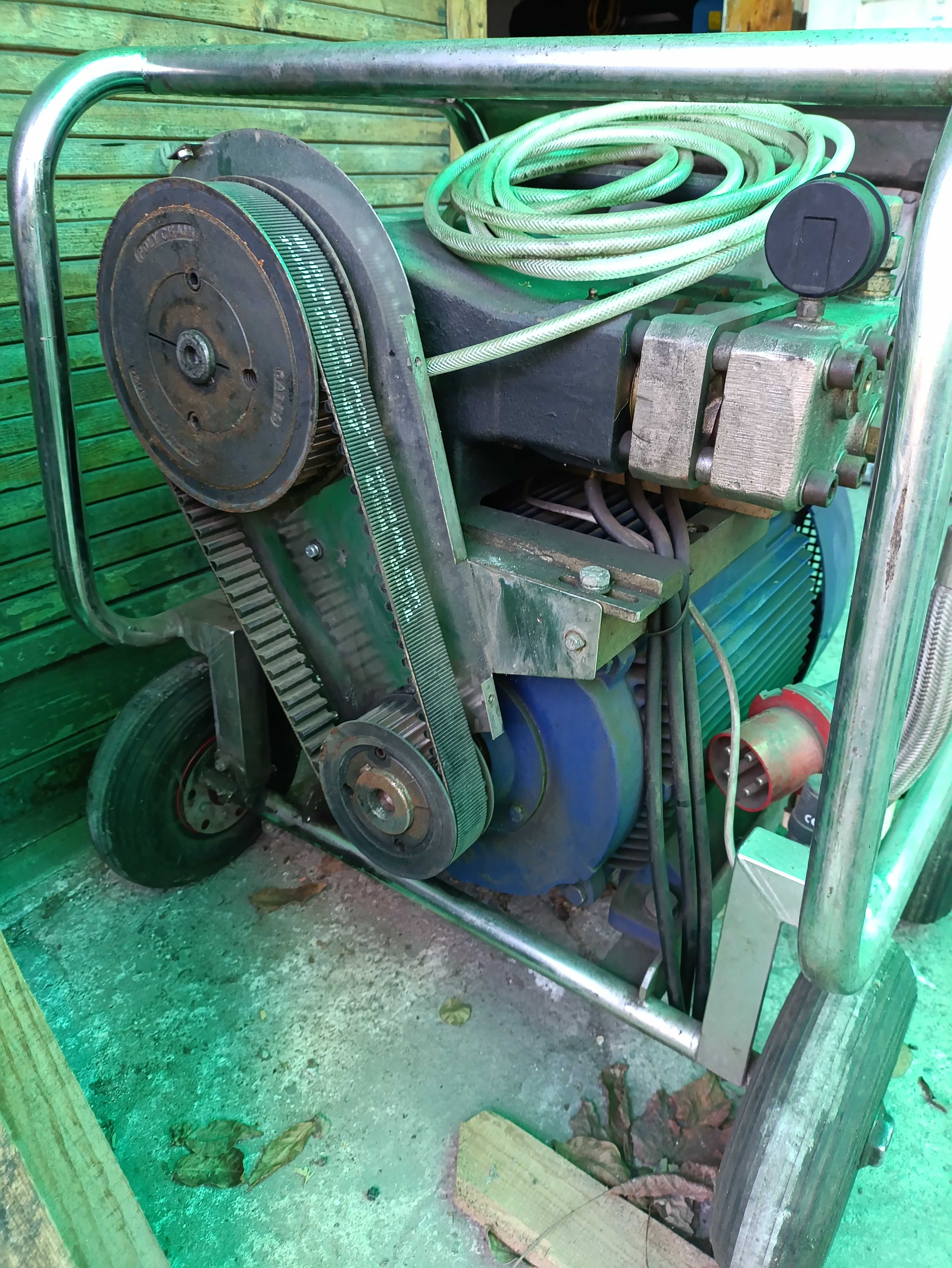 Mocna myjka elektryczna Aquila ME503 500 bar 30l/min