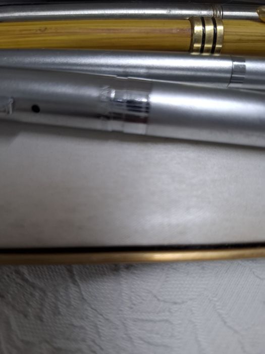 Conjunto de canetas antigas