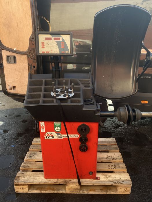 Wyważarka Do Kół Samochodowych Rema Tip Top Probalance 7415 PSL Italy