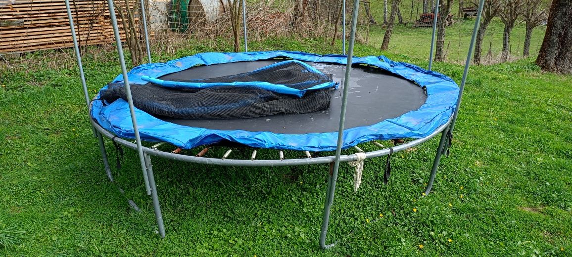 Sprzedam duża trampolina