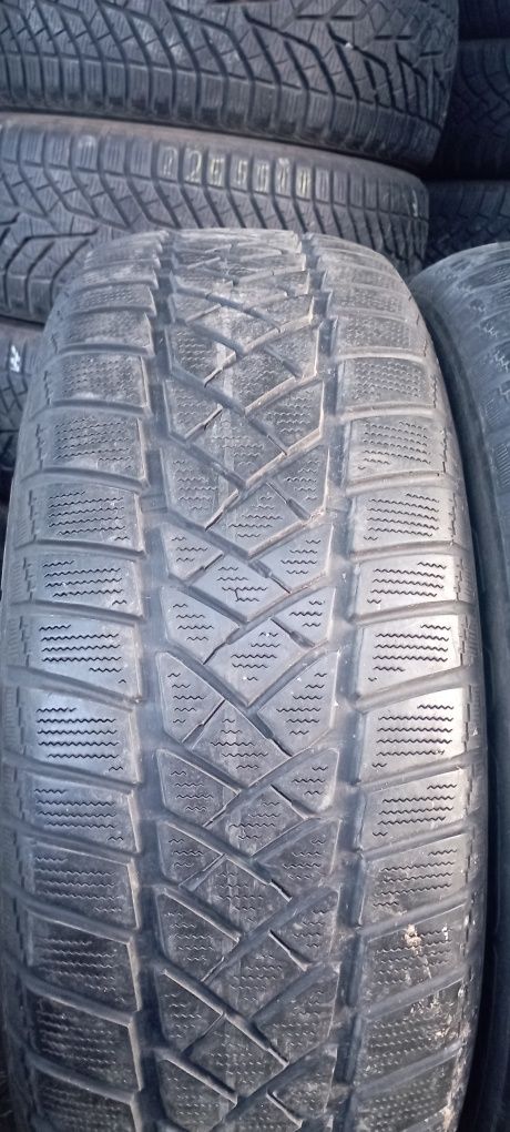 Dunlop 235 65 r17 2шт шини б'у з Європи