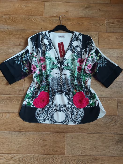 Rossoorigin ,Gizia  модная кофточка . Дорогая Турция. 50, 52, 54