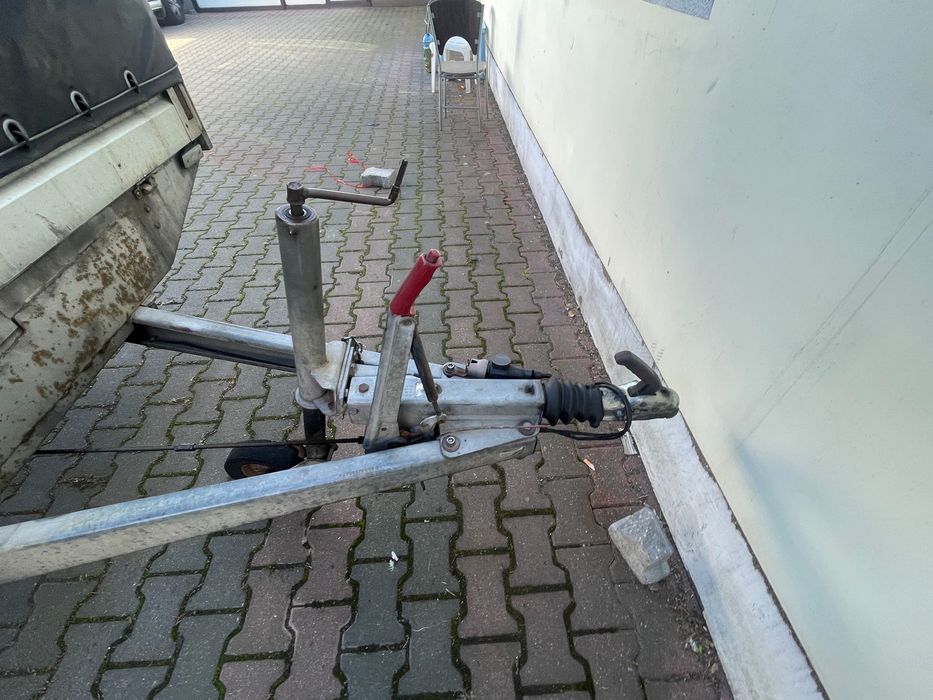 przyczepa dwuosiowa   HUMBAUR  model HT