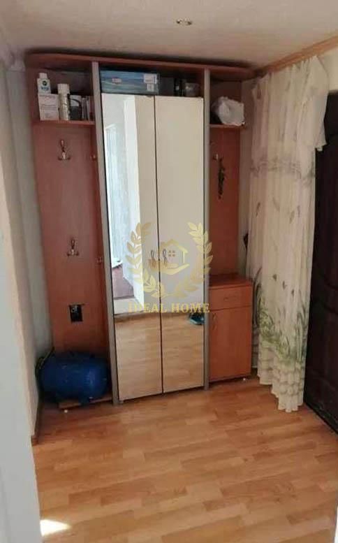 Продам будинок в смт Гребінки