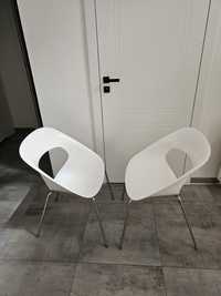 Krzesła fotele białe