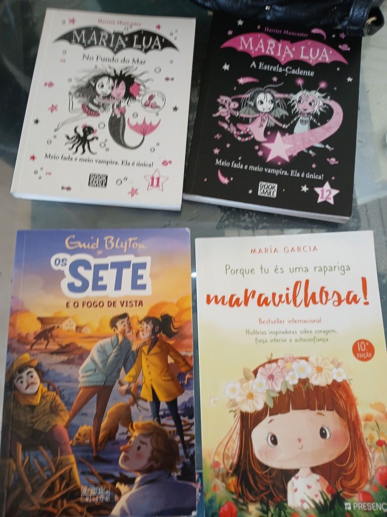Conjunto 4 livros