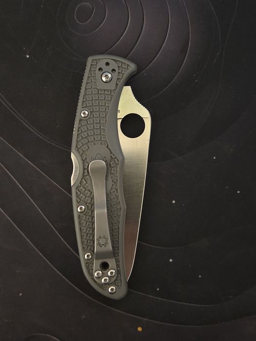 Spyderco Endura 4 Lightweight Grey