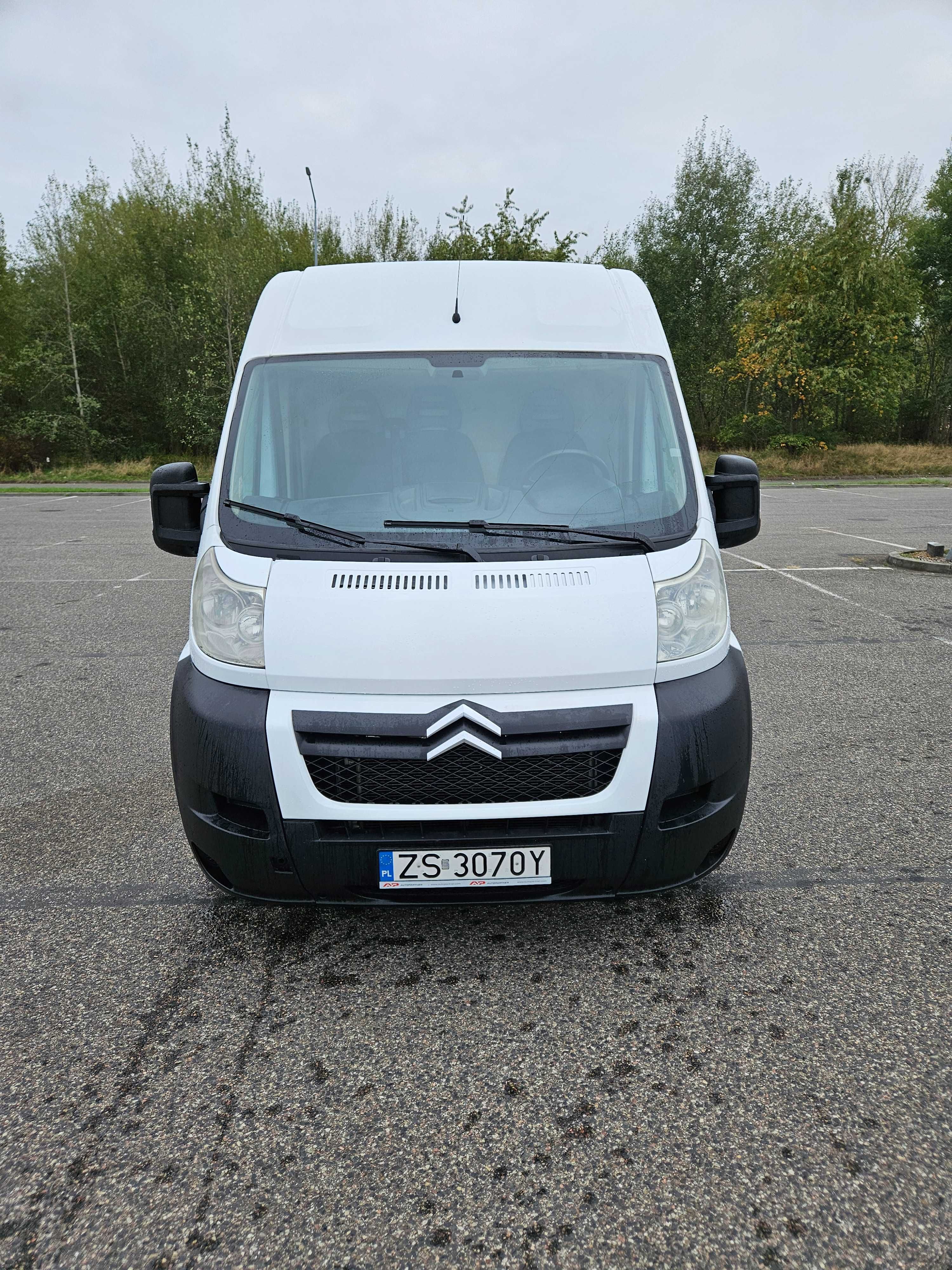 Wynajem busa wypożyczalnia busa, bus blaszak Stargard Szczecin