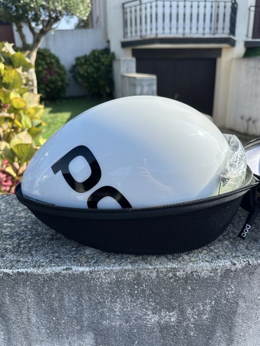 Capacete poc impecavel